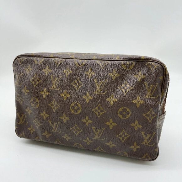Authentic Louis Vuitton Monogram Trousse Toilette 28 Clutch Bag LC186-121525 - Picture 4 of 16
